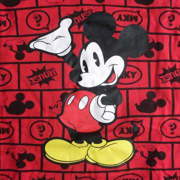 Disney MICKEY MOUSE Graphic Red Crewneck SWEATSHIRT Long Sleeve Juniors - Picture 2 of 3